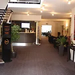 酒店 La Berteliere, The Originals Relais 圣马丁杜维维