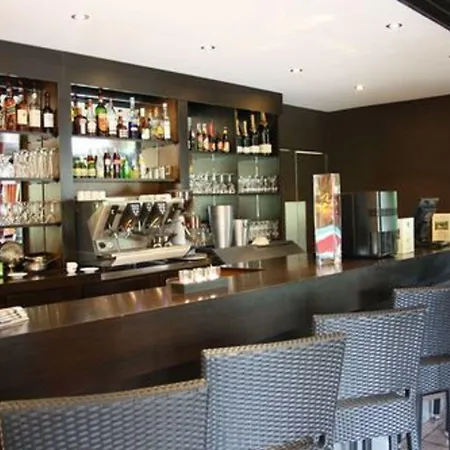 Hotell Logis Restaurant La Berteliere Saint-Martin-du-Vivier