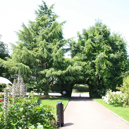 La Berteliere, The Originals Relais 酒店