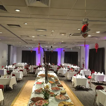 酒店 La Berteliere, The Originals Relais