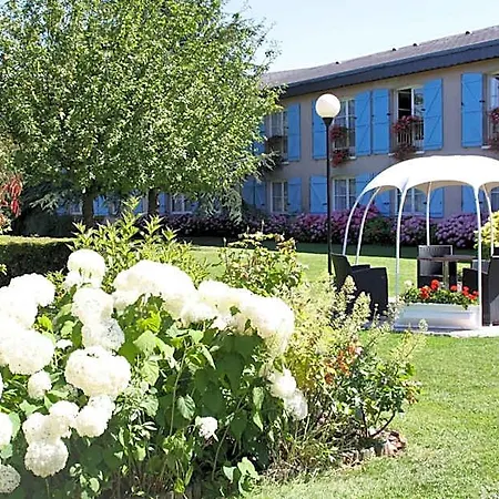 호텔 Logis Restaurant La Berteliere 4*