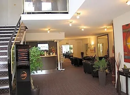 Hotel Logis Restaurant La Berteliere Saint-Martin-du-Vivier