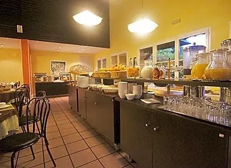 Logis Restaurant La Berteliere 4* Saint-Martin-du-Vivier