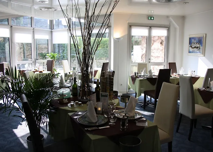 Hotel La Berteliere, The Originals Relais Saint-Martin-du-Vivier