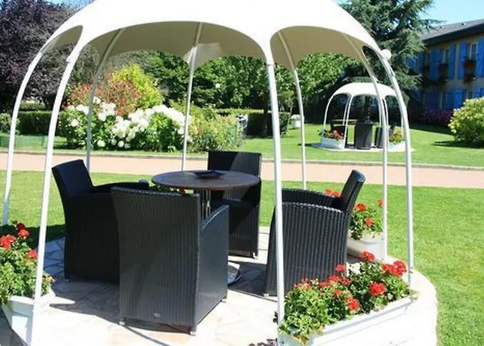 Hotel La Berteliere, The Originals Relais Saint-Martin-du-Vivier