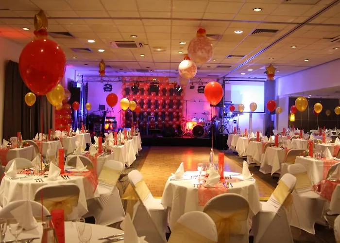 La Berteliere, The Originals Relais Hotel Saint-Martin-du-Vivier