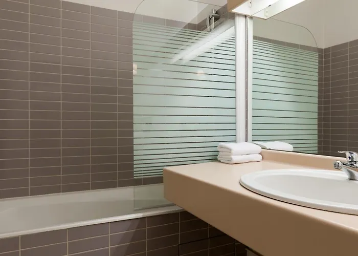 La Berteliere, The Originals Relais 4* Saint-Martin-du-Vivier