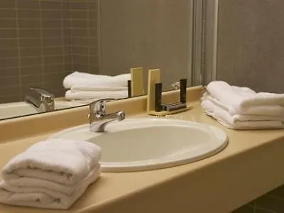 Hotel La Berteliere, The Originals Relais Saint-Martin-du-Vivier